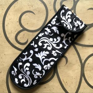 Thirty one flat iron case in Parisian Pop